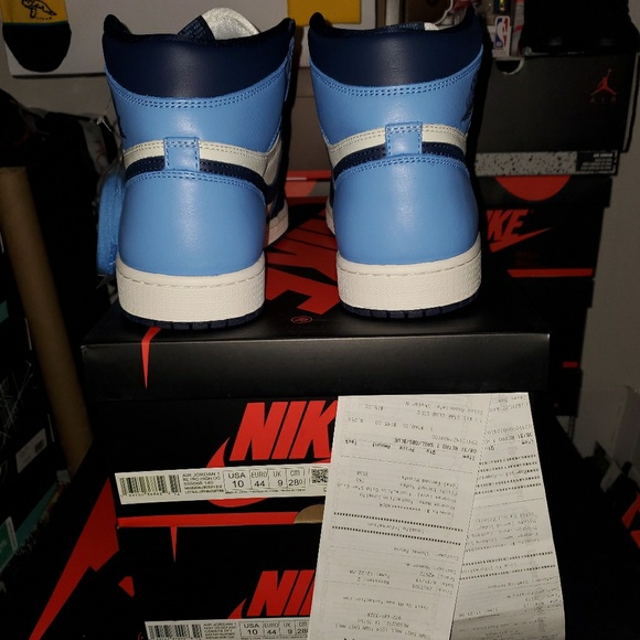 AIR JORDAN RETRO 1 HIGH OG OBSIDIAN UNCs - Picture 5 of 8